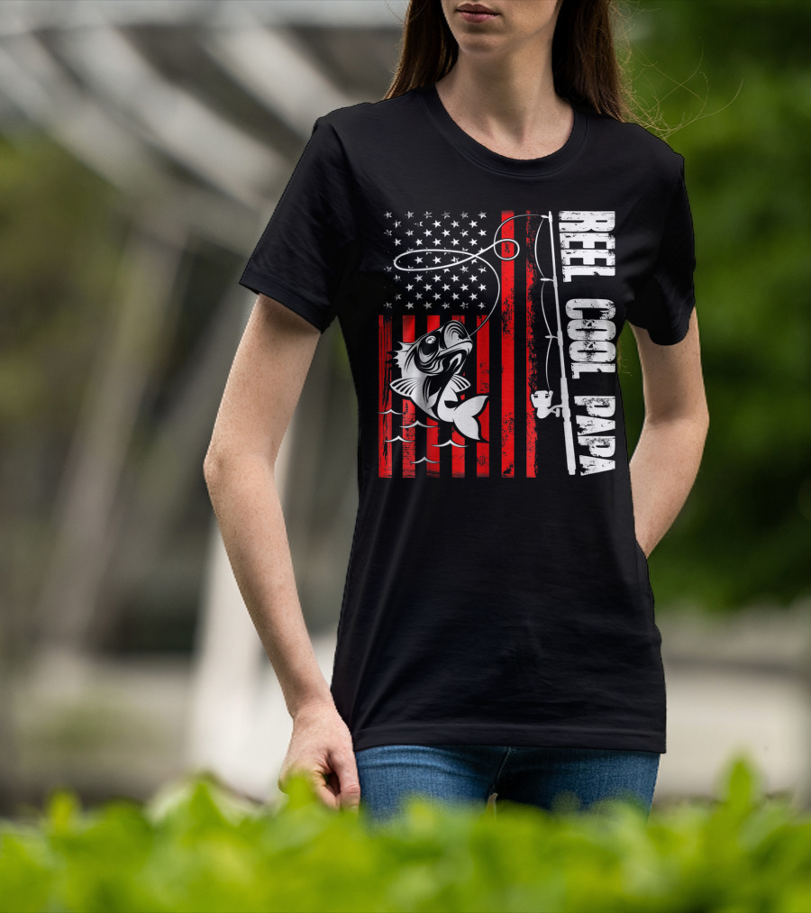Reel Cool PAPA Fishing Lover American Flag T-Shirt