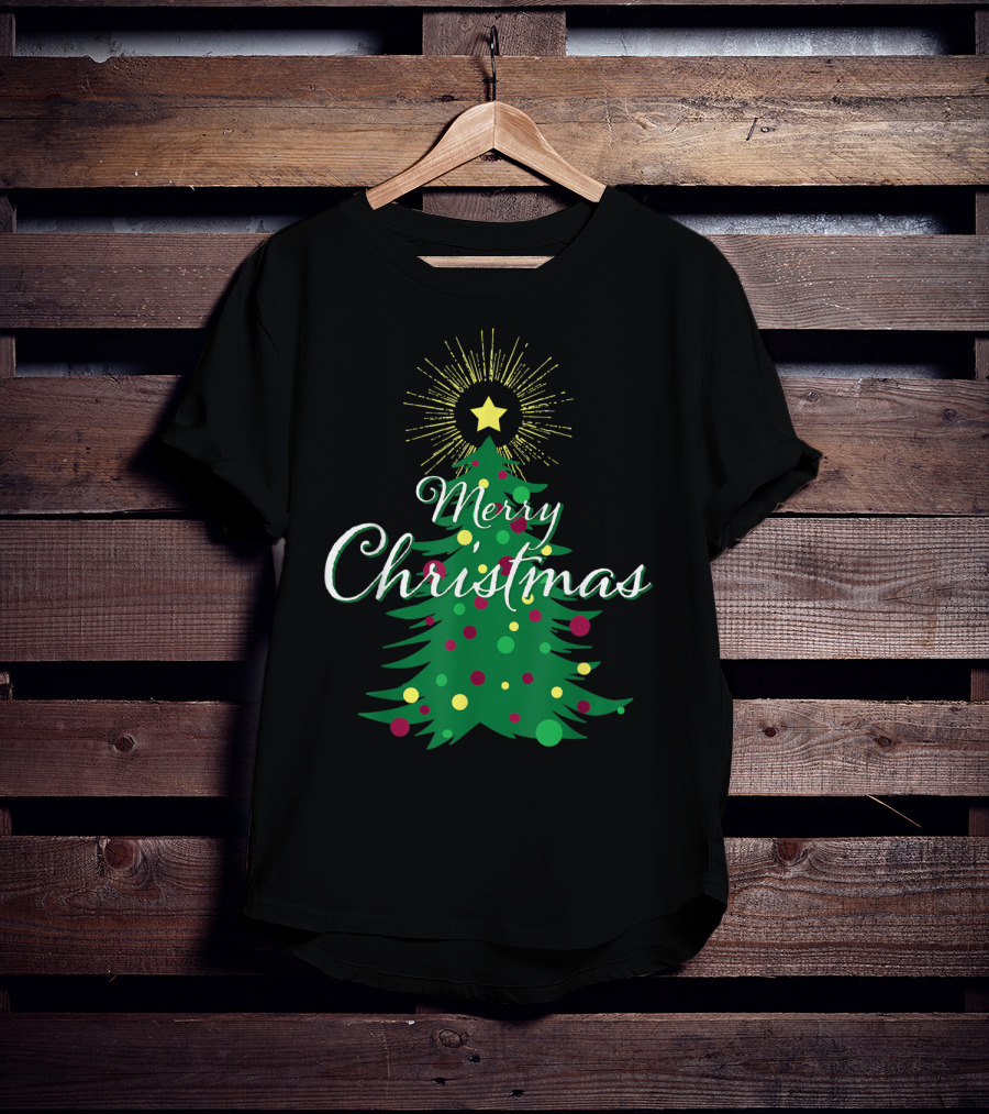 Merry Christmas Tree With Star And Colorful Ornaments For Family Party T-Shirt