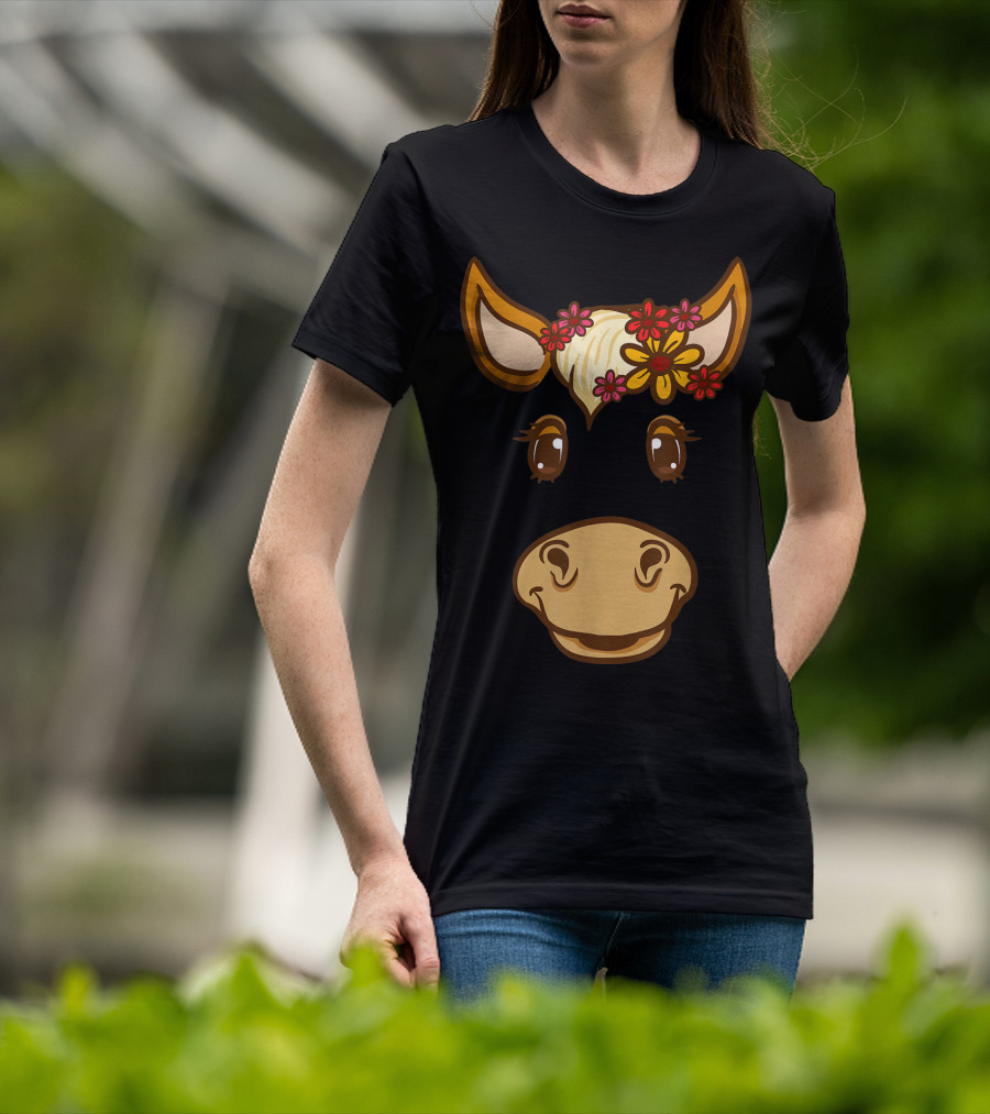 Cute Horse Face With Flowers For Horseback Riding Owner T-Shirt