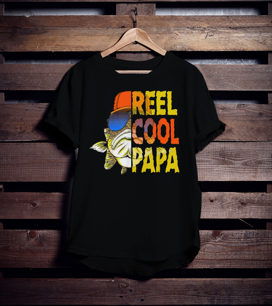Reel Cool Papa Fishing Fish With Sunglasses And Hat T-Shirt