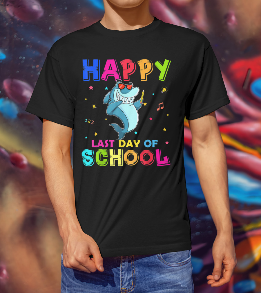 Happy Last Day Of School Dabbing Shark 123 Music Notes T-Shirt