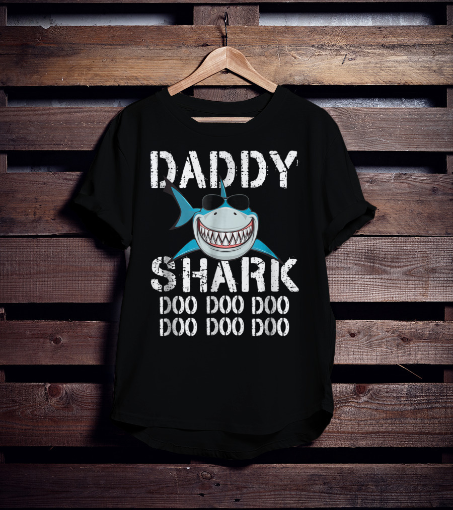 Daddy Shark Doo Doo Doo Doo Doo Doo Family Mens T-Shirt