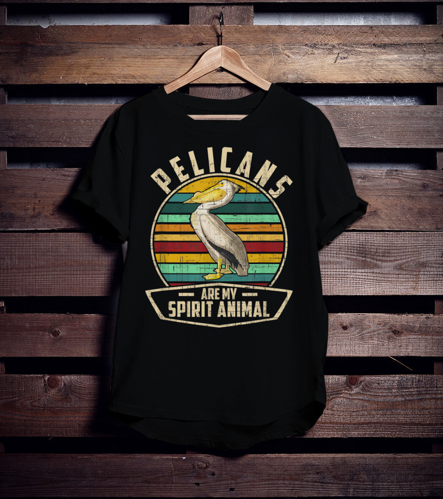 Pelicans Are My Spirit Animal Vintage Style Retro Stripes T-Shirt