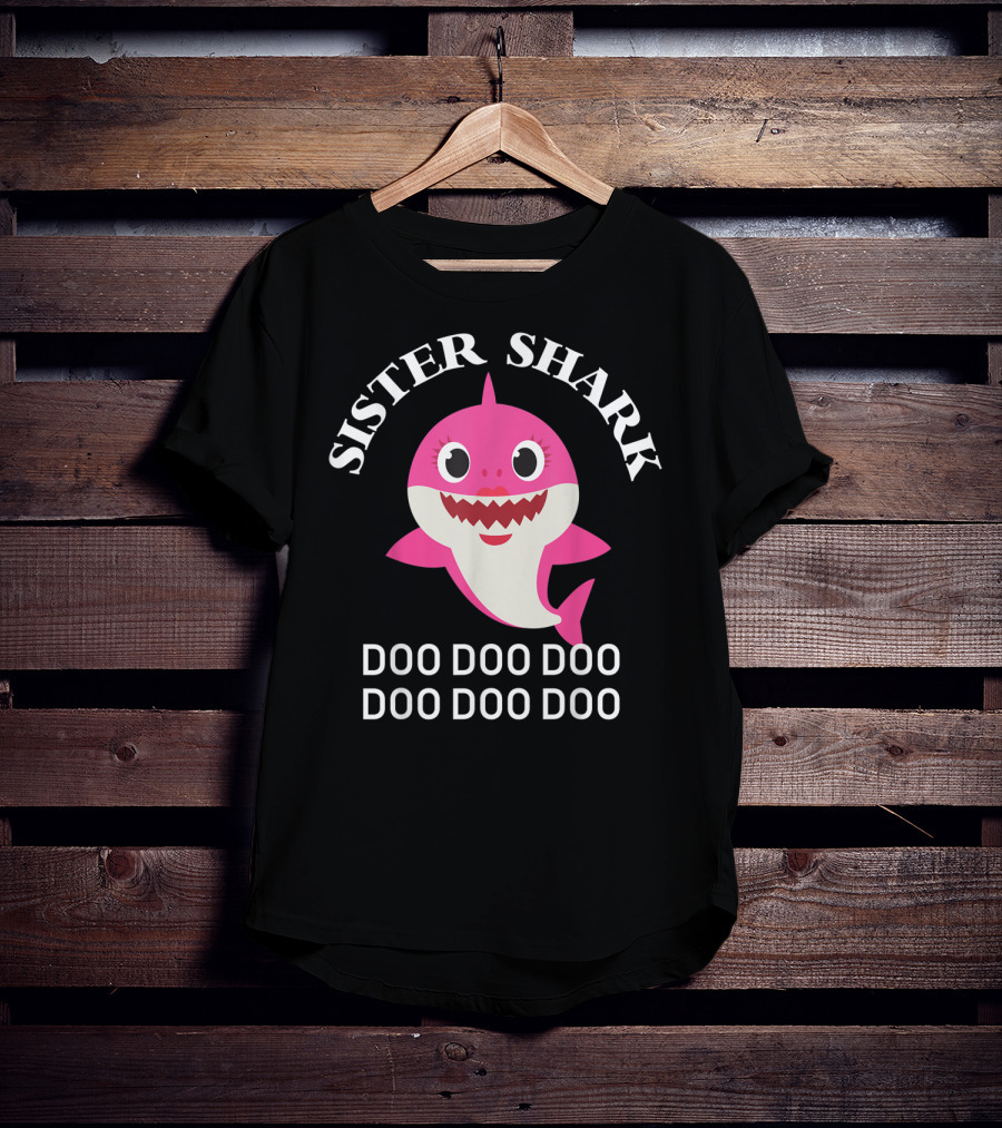 Sister Shark Doo Doo Doo Doo Doo Doo Pink Cartoon Family Shark T-Shirt