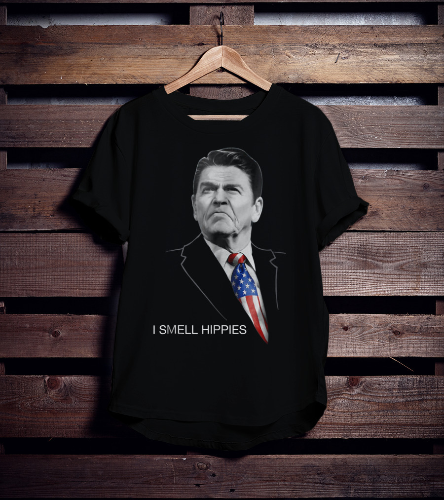 Ronald Reagan I Smell Hippies Patriotic Conservative T-Shirt