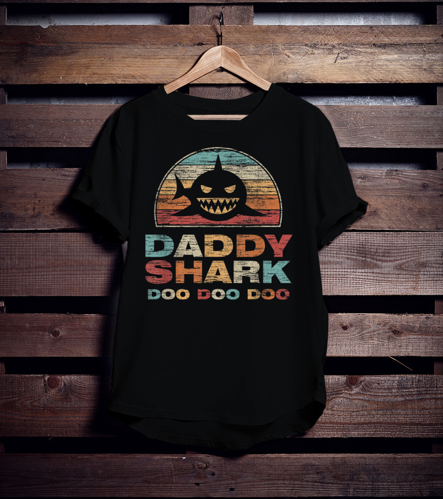 Daddy Shark Doo Doo Doo Retro T-Shirt