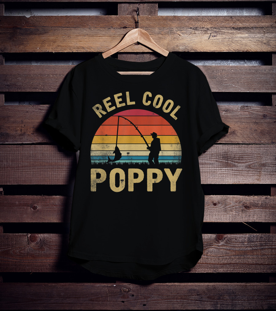 Reel Cool Poppy Vintage Fishing Silhouette Retro Sunset T-Shirt