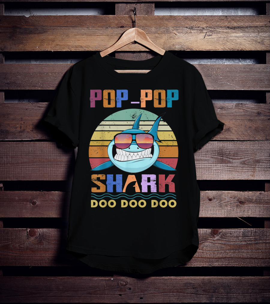 POP POP SHARK DOO DOO DOO Vintage Sunset Sunglasses Shark T-Shirt