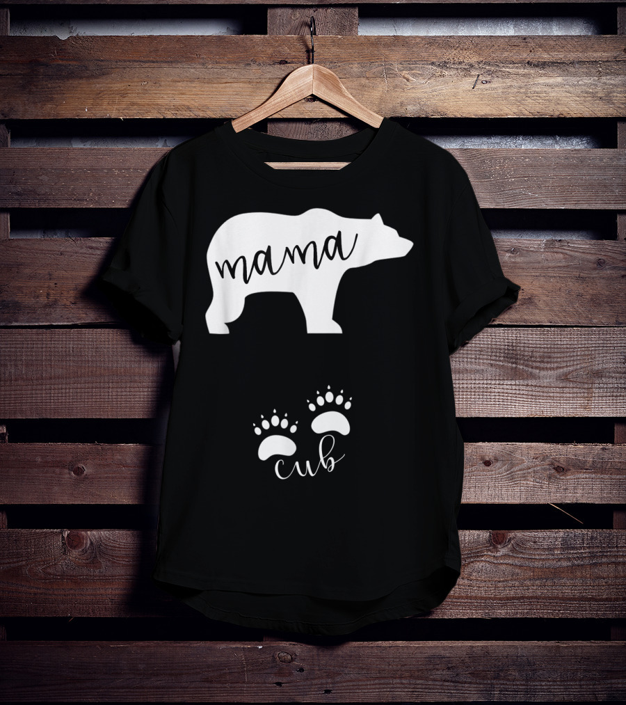 Mama Bear Pregnancy Announcement With Cub Paws T-Shirt