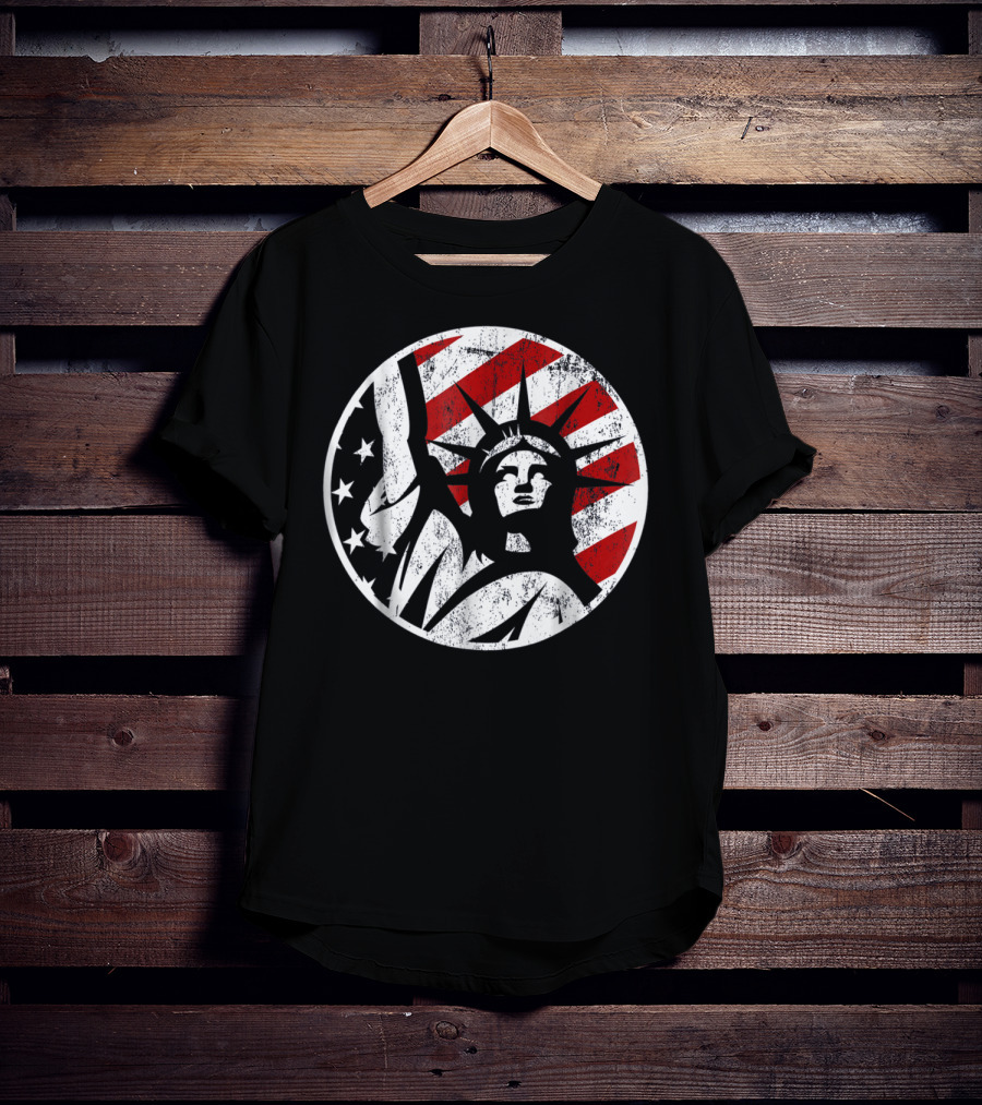 Statue Of Liberty NYC American Flag Circle Stars Stripes T-Shirt