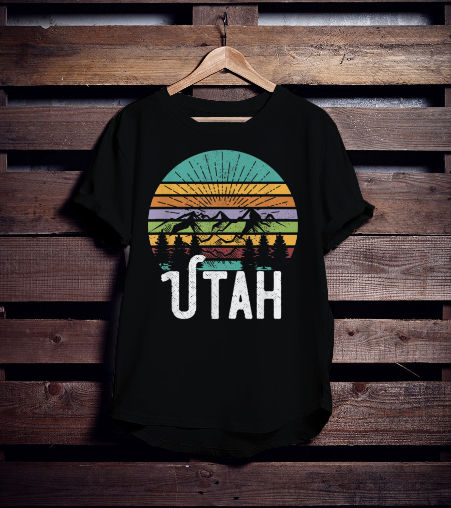 UTAH Vintage Mountain 70's 80's Style Retro Sunset Landscape T-Shirt