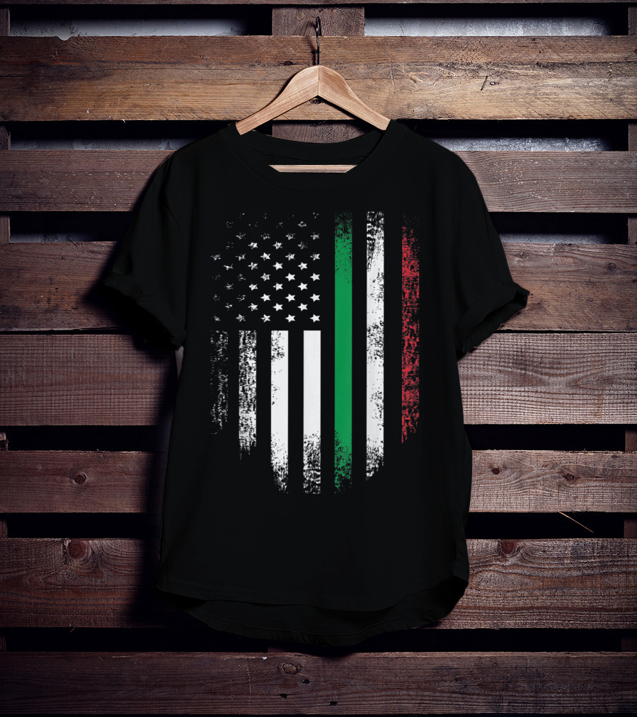 Vintage Italian Roots American Grown Italia USA Flag Colors T-Shirt