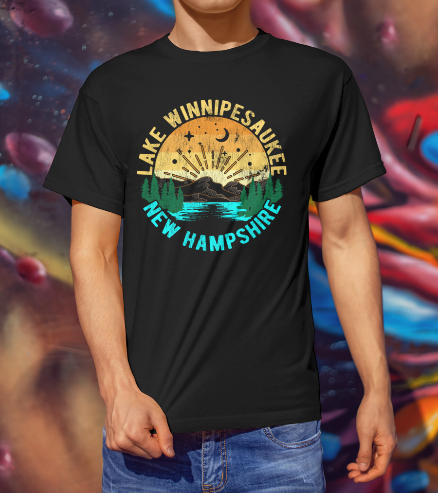 Lake Winnipesaukee New Hampshire Sunset Mountain Scene T-Shirt