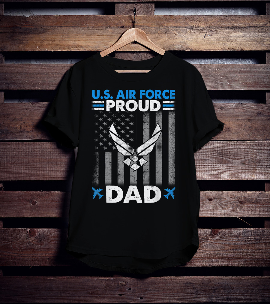 U.S. Air Force Proud Dad American Flag Emblem T-Shirt