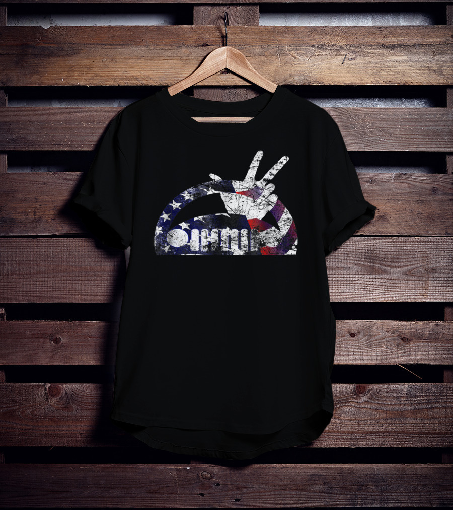Jeep Wave American Flag Distressed Iconic T-Shirt