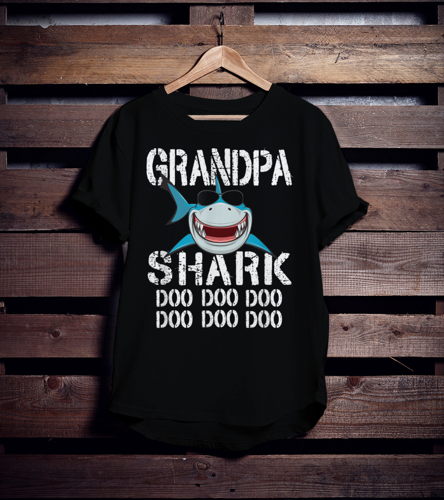 Grandpa Shark Doo Doo Doo Sunglasses Smile Family T-Shirt
