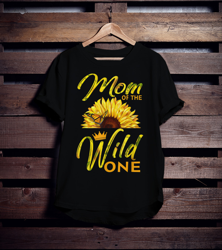 Mom Of The Wild One Sunflower Monarch Butterfly Crown T-Shirt