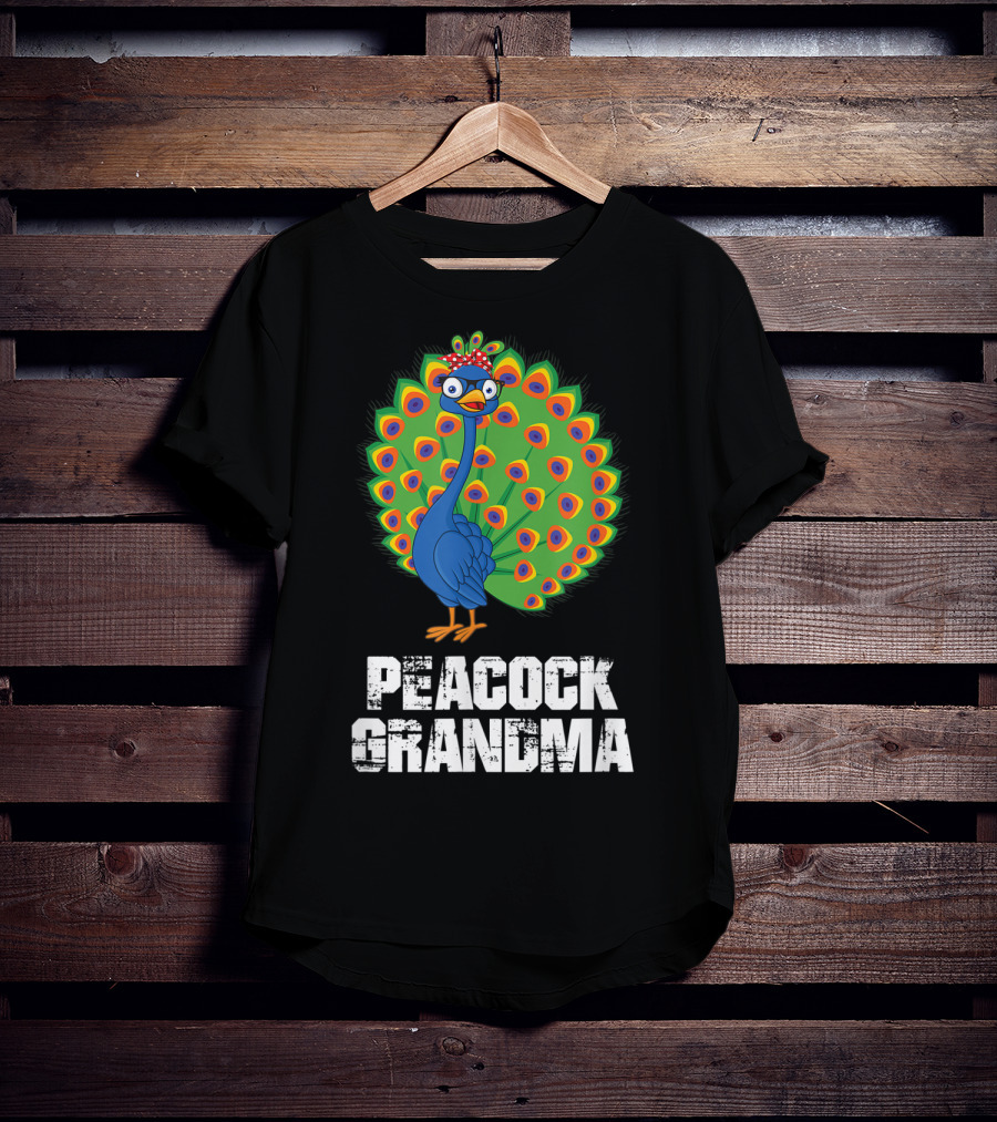 Peacock Grandma Birthday Nana T-Shirt
