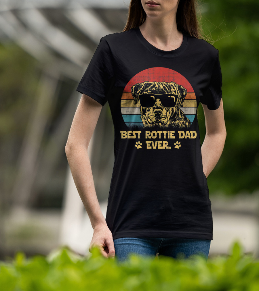 Retro Vintage Best Rottie Dad Ever Sunglasses Dog With Paw Prints T-Shirt
