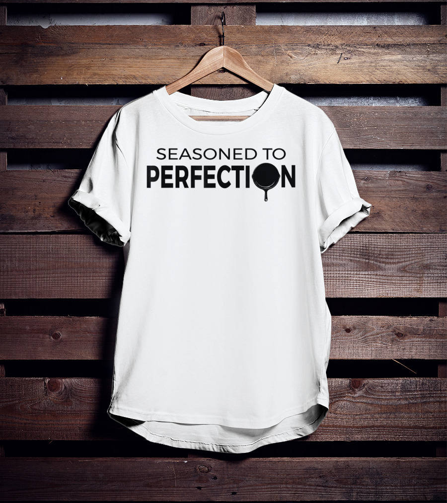 Seasoned To Perfection Cast Iron Skillet Icon Cooking T-Shirt
