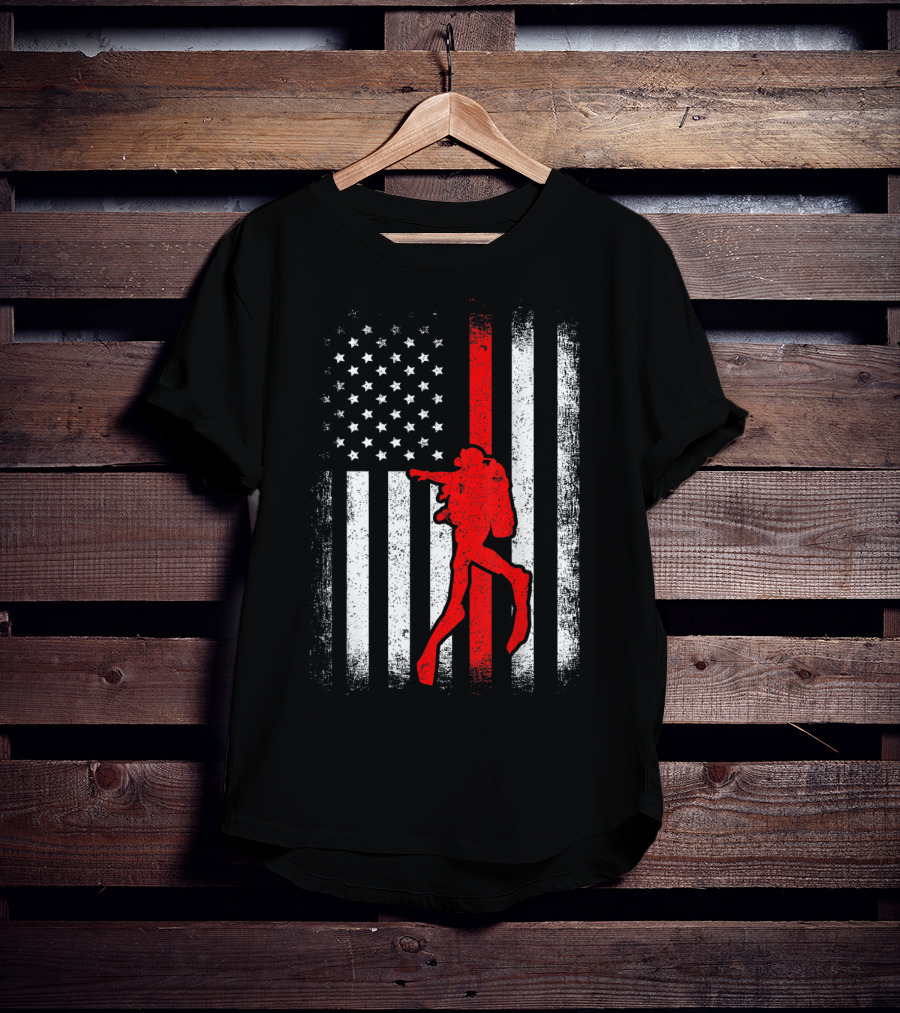 USA American Flag Red White Vintage Scuba Diving Iconic T-Shirt