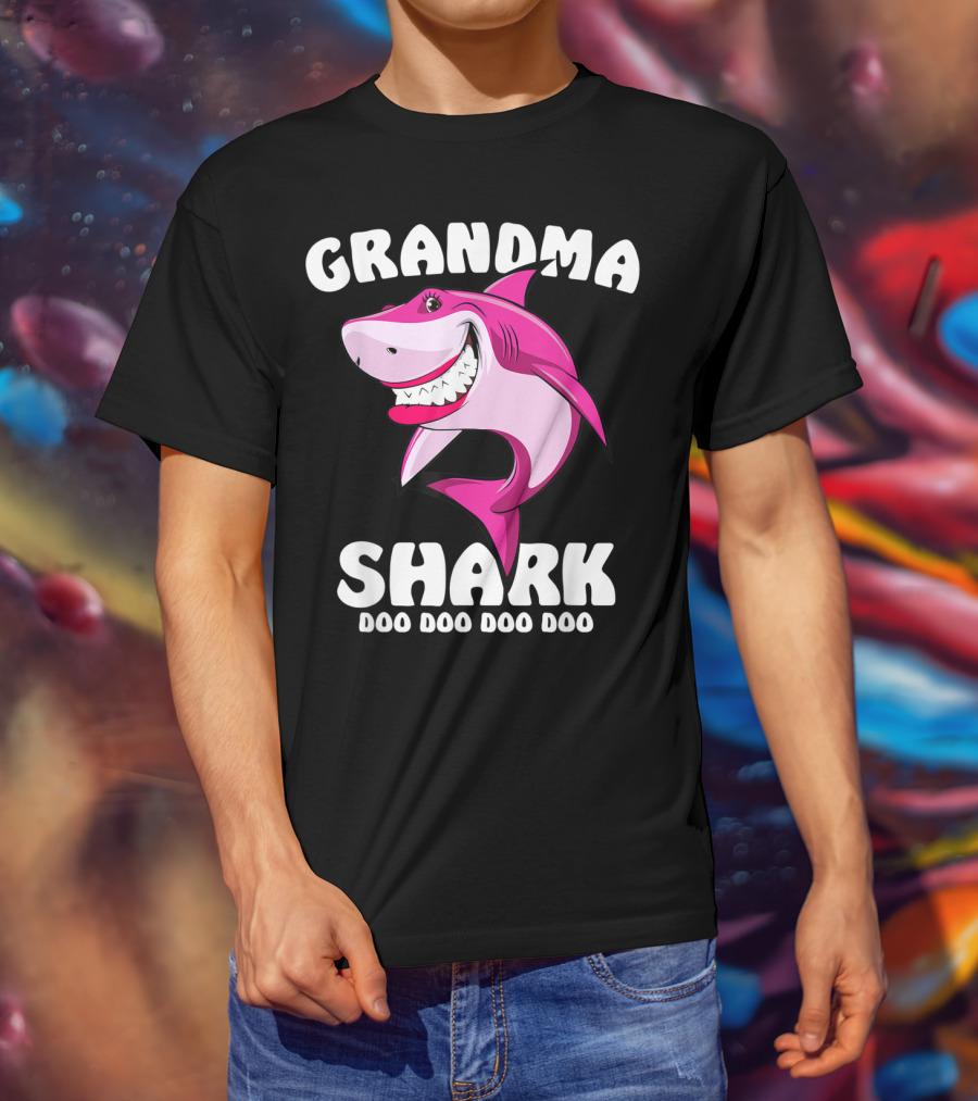 Grandma Shark Doo Doo Doo Doo Matching Family Shark T-Shirt
