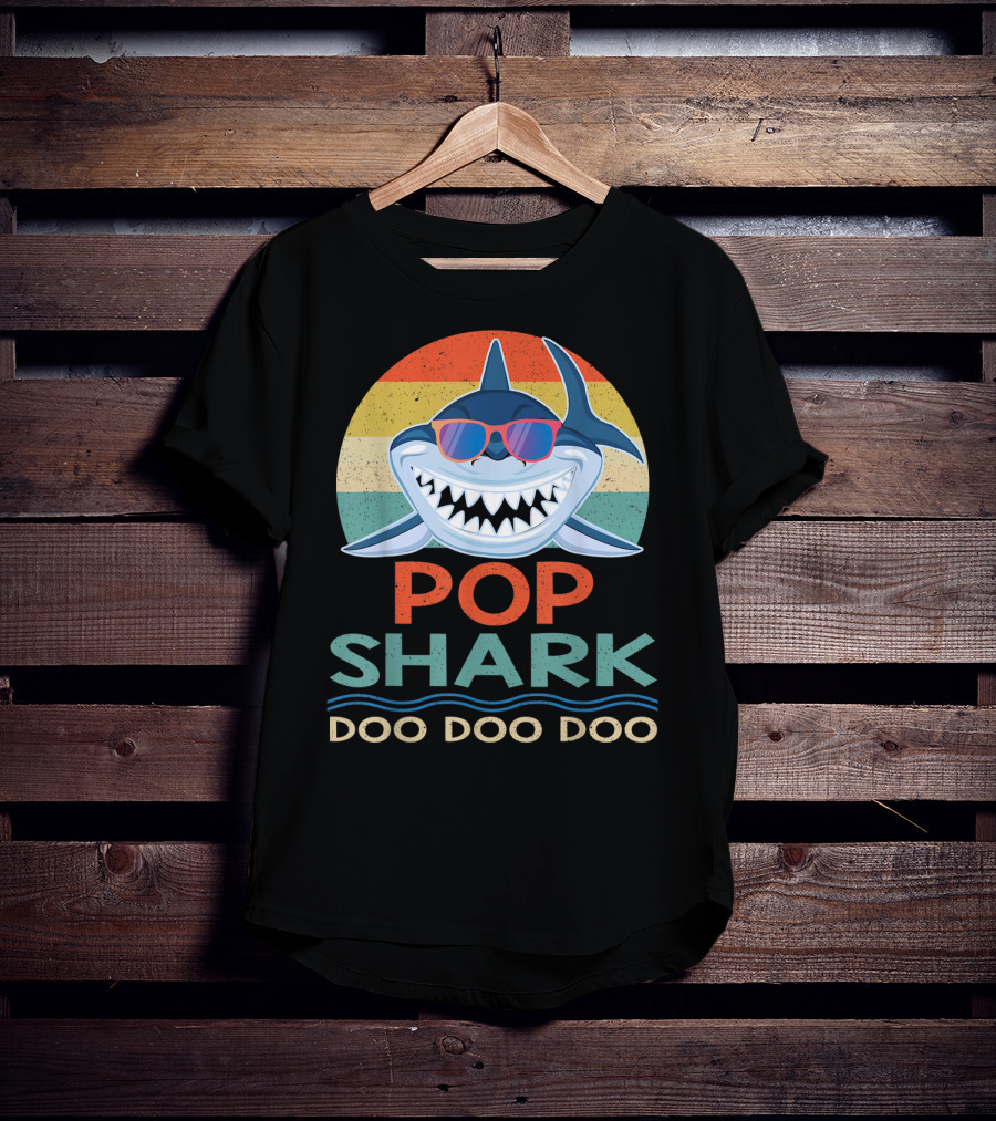 Pop Shark Doo Doo Doo Vintage Matching Fam Sunset Style Retro Sunglasses T-Shirt
