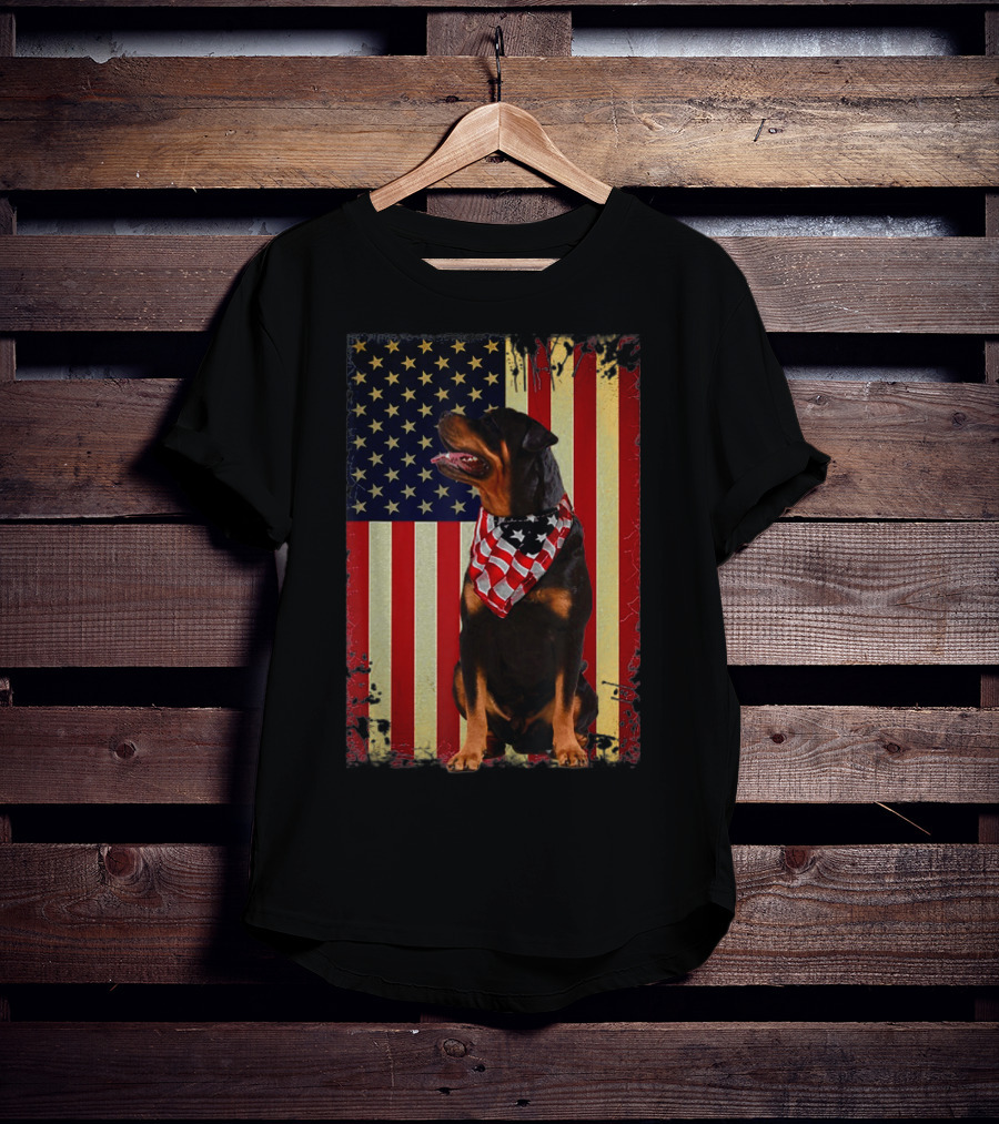 Rottweiler Smile American Flag Patriotic Independence T-Shirt