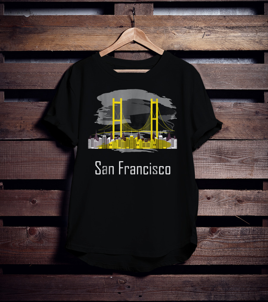 San Francisco Golden Gate Bridge California Skyline T-Shirt