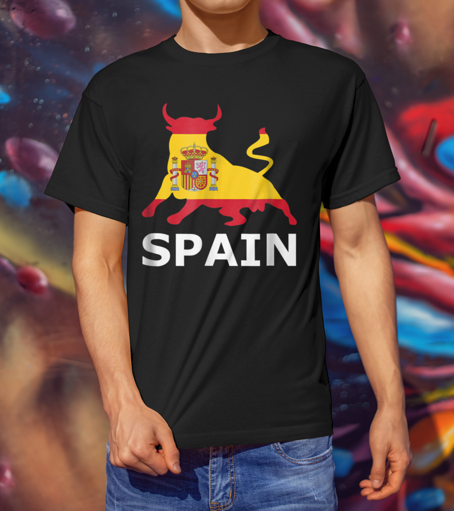 Spain Bull With Spanish Flag Crest T-Shirt