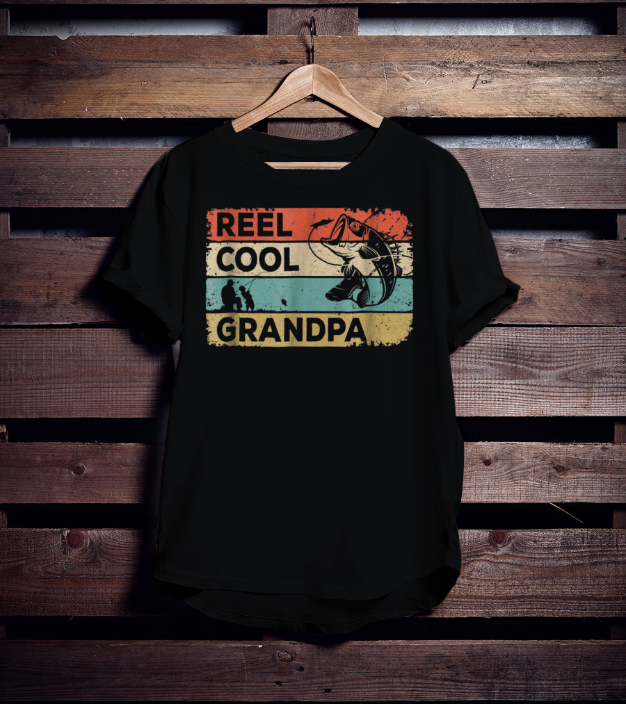 Reel Cool Grandpa Vintage Fishing With Fish And Angler T-Shirt
