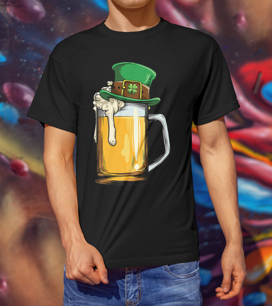 Leprechaun Hat Overflowing Beer Mug With Shamrock Foam T-Shirt