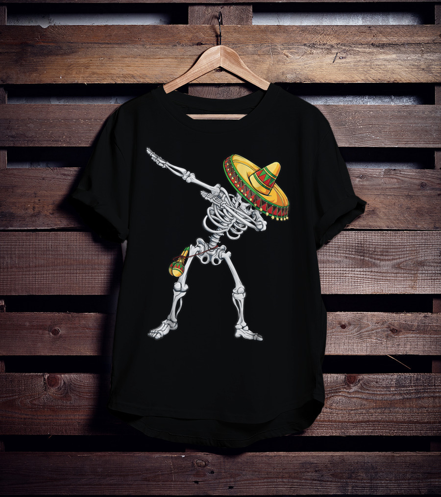 Cinco De Mayo Dabbing Skeleton With Sombrero And Maracas T-Shirt