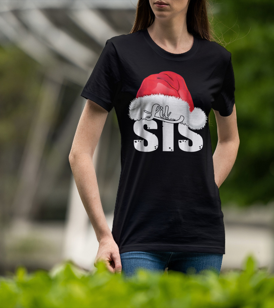 Lil Sis Santa Christmas Family T-Shirt