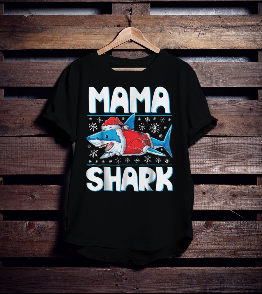 Mama Shark Santa Festive Snowflakes T-Shirt
