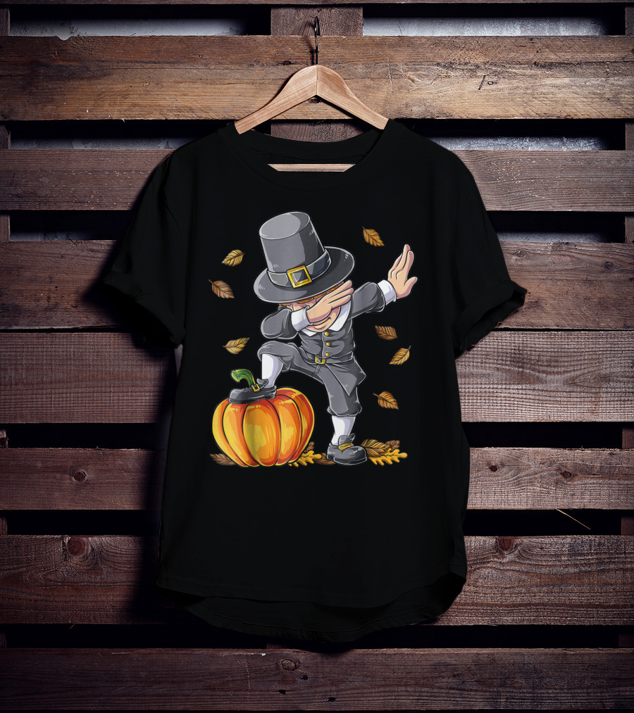 Thanksgiving Pilgrim Dabbing Kid With Pumpkin And Autumn Leaves T-Shirt