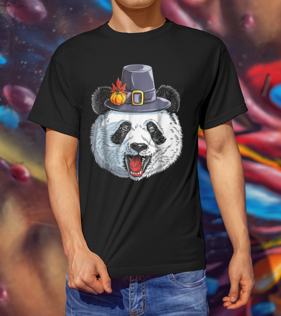 Thanksgiving Panda In Pilgrim Hat With Pumpkin And Leaves T-Shirt