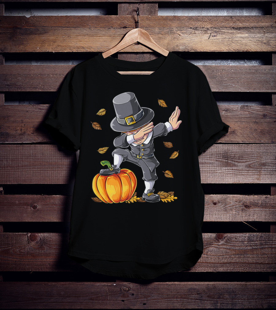 Thanksgiving Dabbing Pilgrim Boy Pumpkin Autumn Leaves T-Shirt