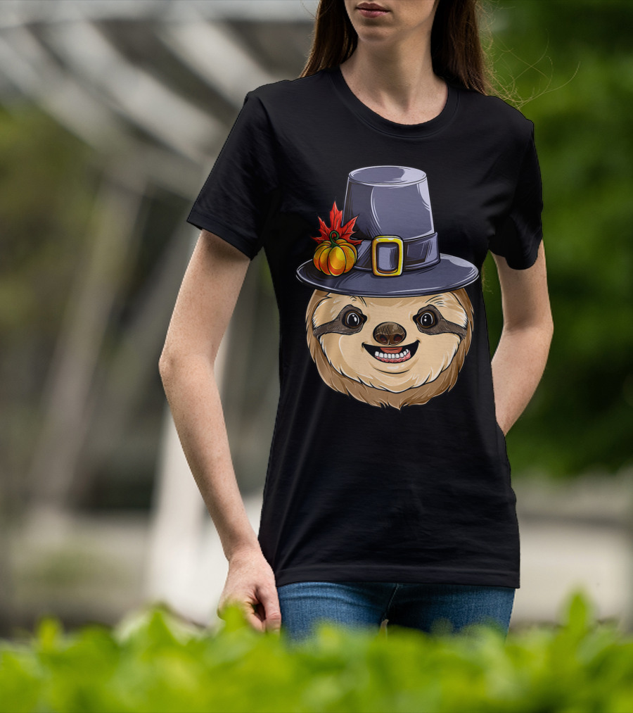 Thanksgiving Sloth With Pilgrim Hat Pumpkin And Autumn Leaves T-Shirt