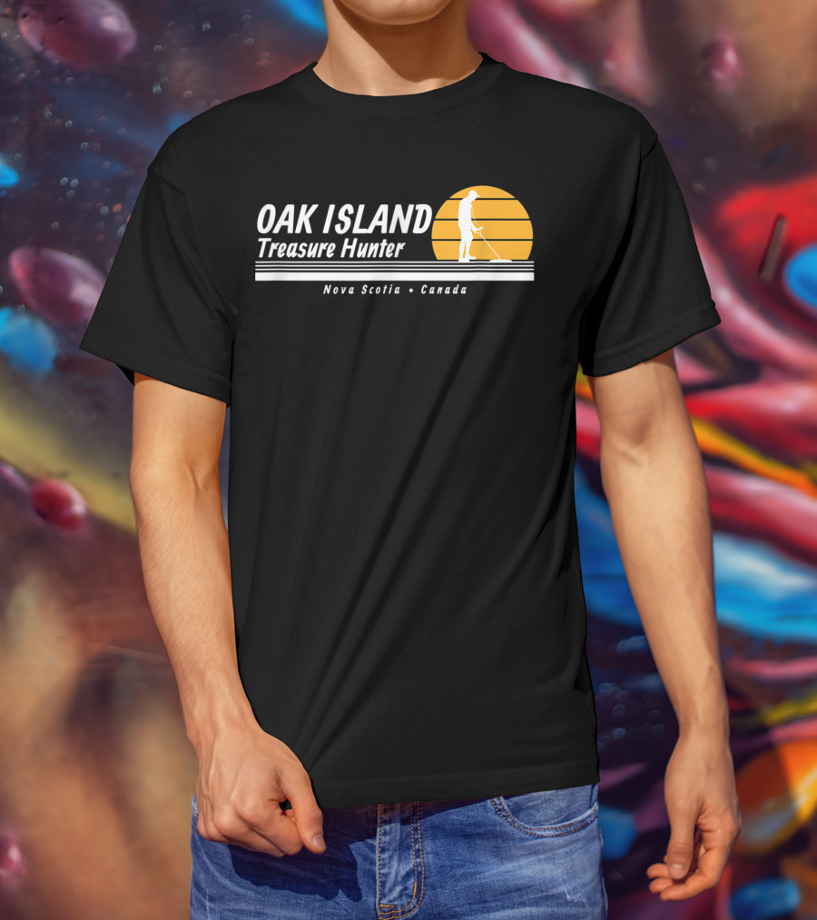 Oak Island Treasure Hunter Nova Scotia Canada Metal Detector Sunset T-Shirt