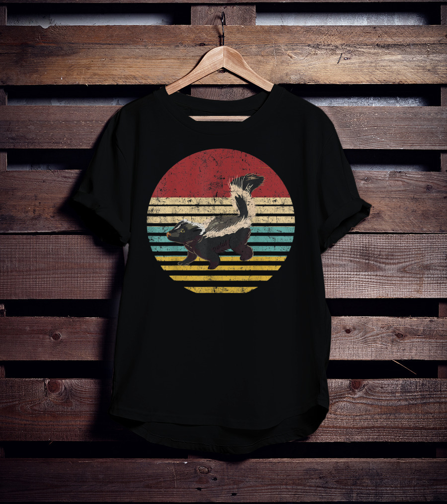 Retro Striped Sunset With Vintage Skunk Lovers T-Shirt