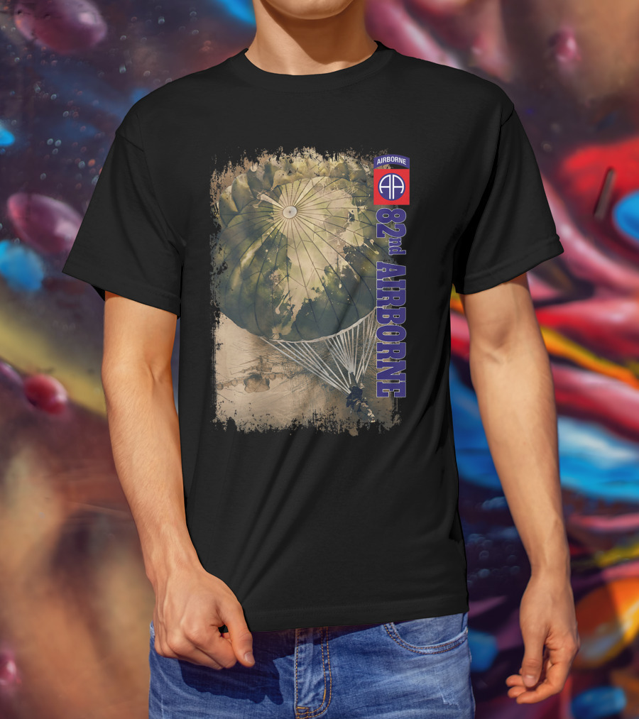 82Nd Airborne Division Parachute And Emblem T-Shirt