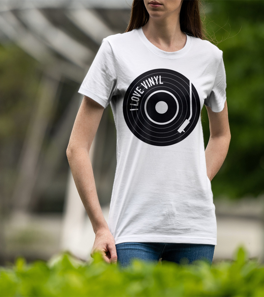 I Love Vinyl Record Player Vintage Music Enthusiast T-Shirt