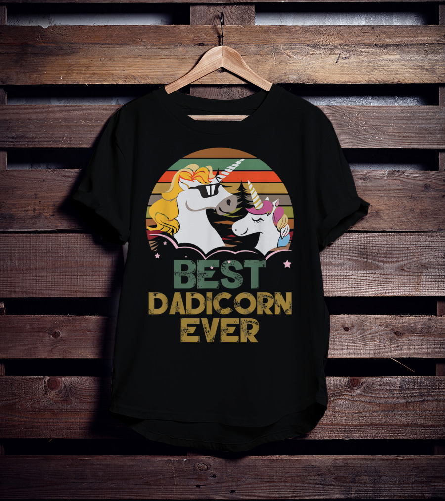 Best Dadicorn Ever Retro Funny Unicorns With Sunset Stripes T-Shirt