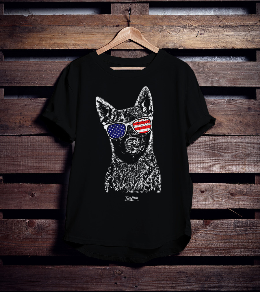 Australian Cattle Dog USA Flag Blue Heeler Sunglasses T-Shirt