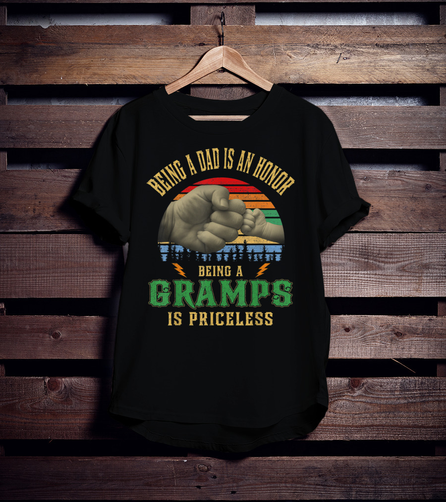 Being A Dad Is An Honor Being A Gramps Is Priceless Fist Bump Retro Circle T-Shirt