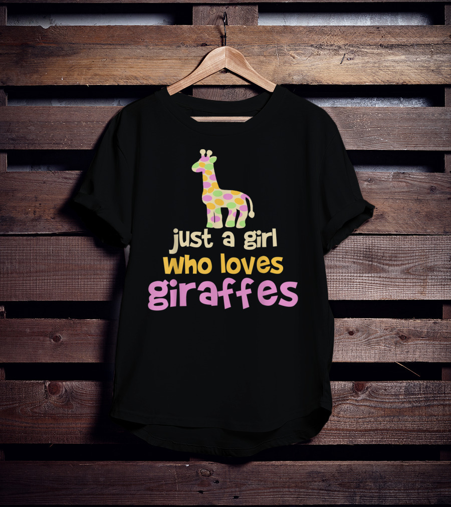 Just A Girl Who Loves Giraffes Safari Zoo Animal T-Shirt