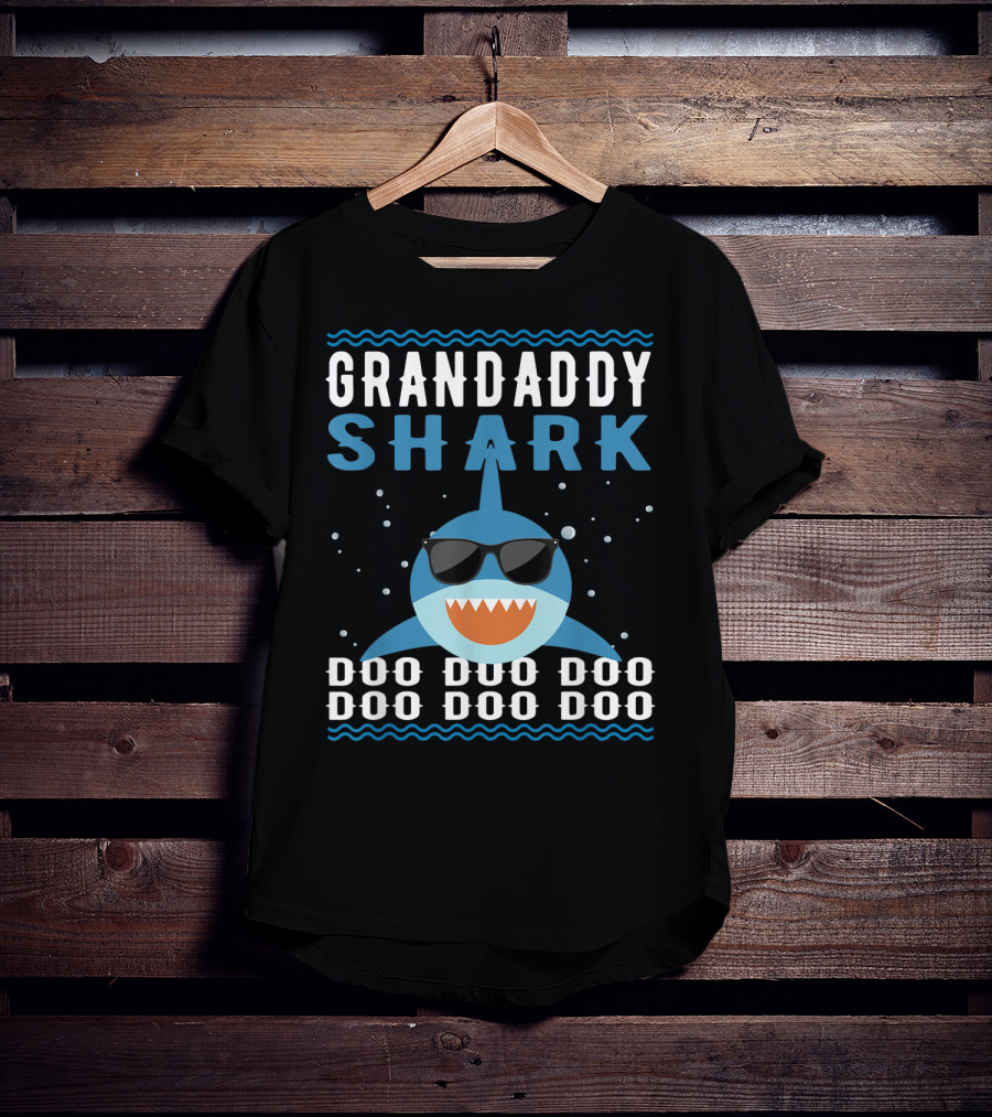 Grandaddy Shark Doo Doo Doo Sunglasses Funny Baby Mommy Kids Video T-Shirt