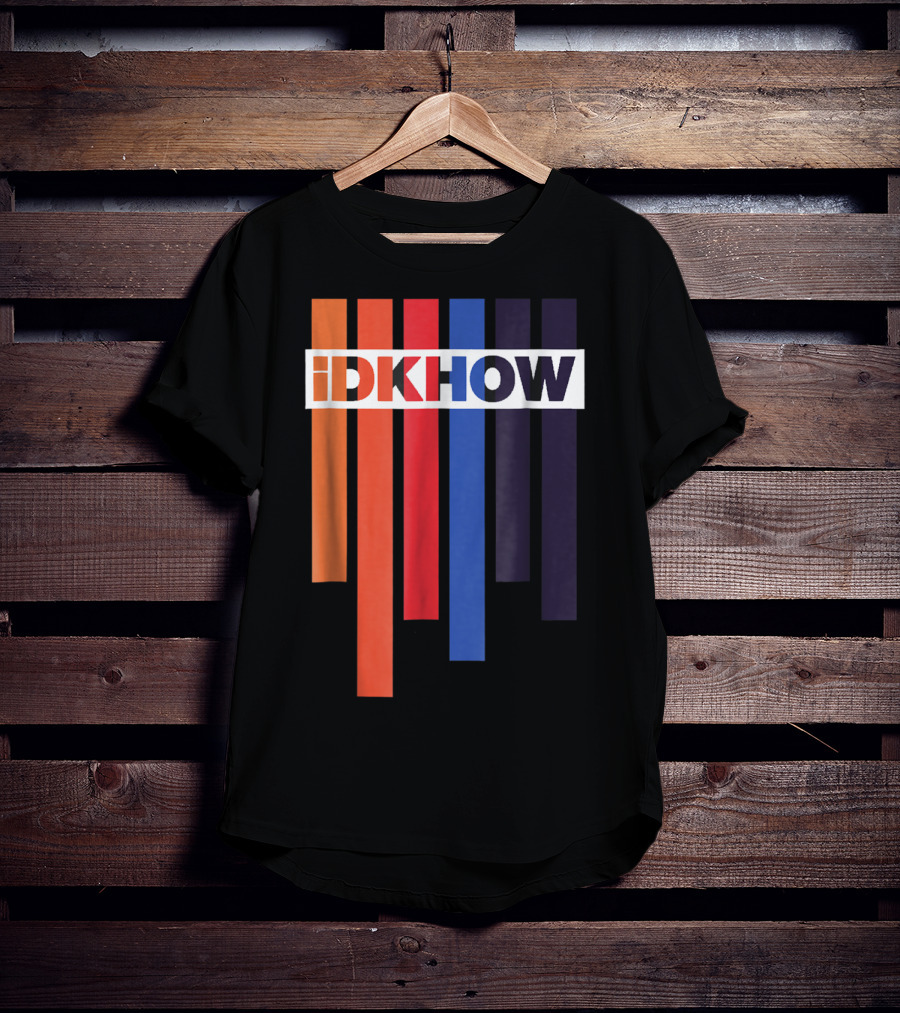 Barras De Color IDKHOW Letras Con Fondo Negro Y Blanco T-Shirt