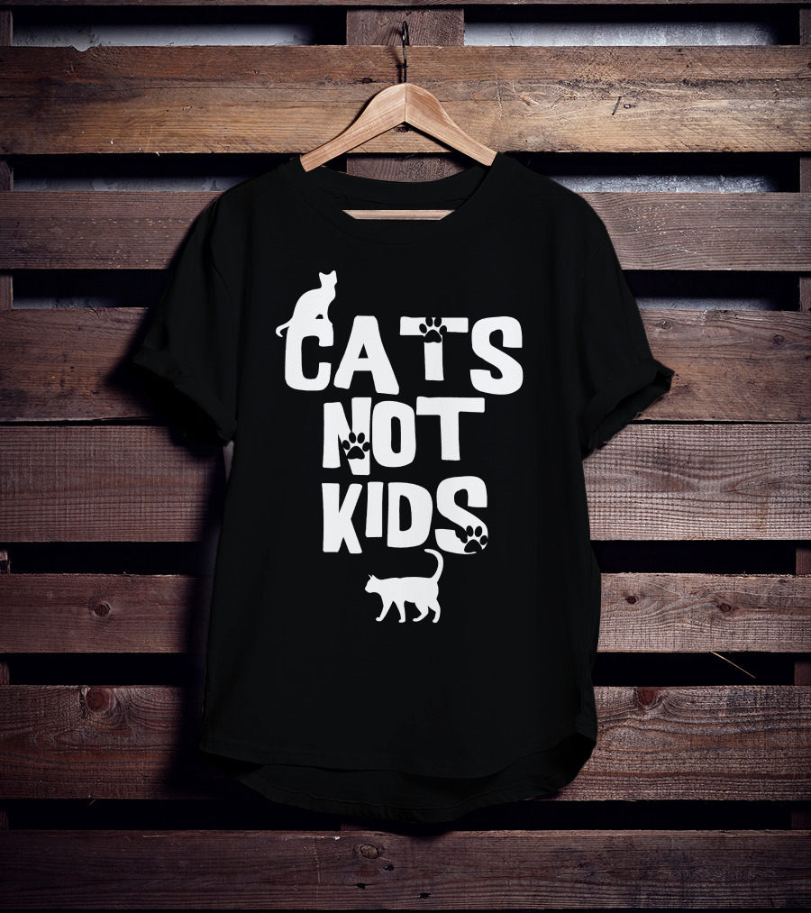 Cats Not Kids Paw Prints T-Shirt